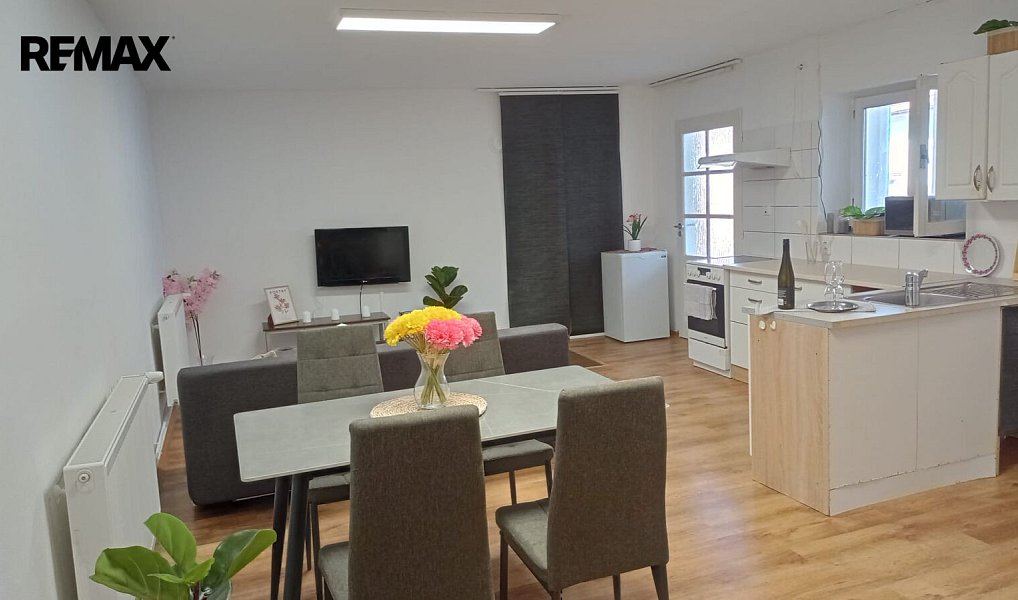 Pronájem bytu 3+kk 64 m², Mělčany – náhled fotky 3