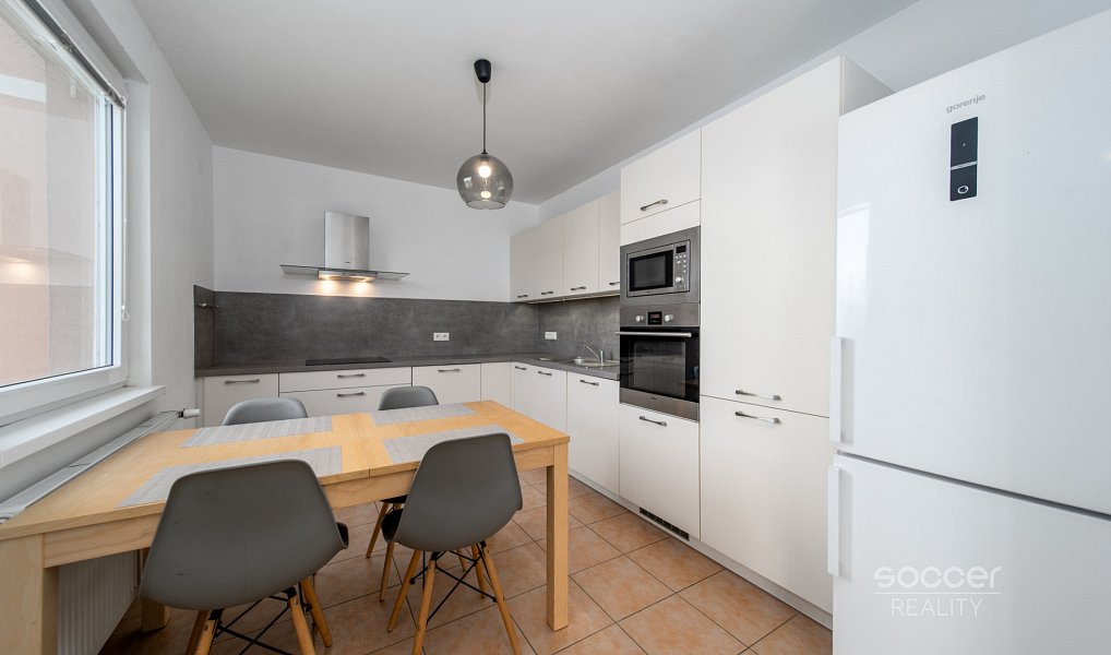 Prodej bytu 3+1 69 m², Nehvizdy – náhled fotky 2