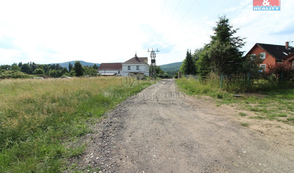 Prodej stavebního pozemku 1 241 m², Okrouhlá – náhled fotky 4