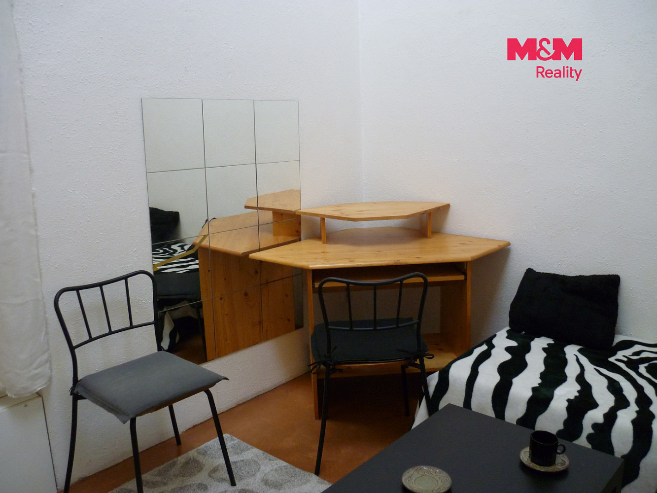 Pronájem bytu 1+kk 17 m² — photo 2