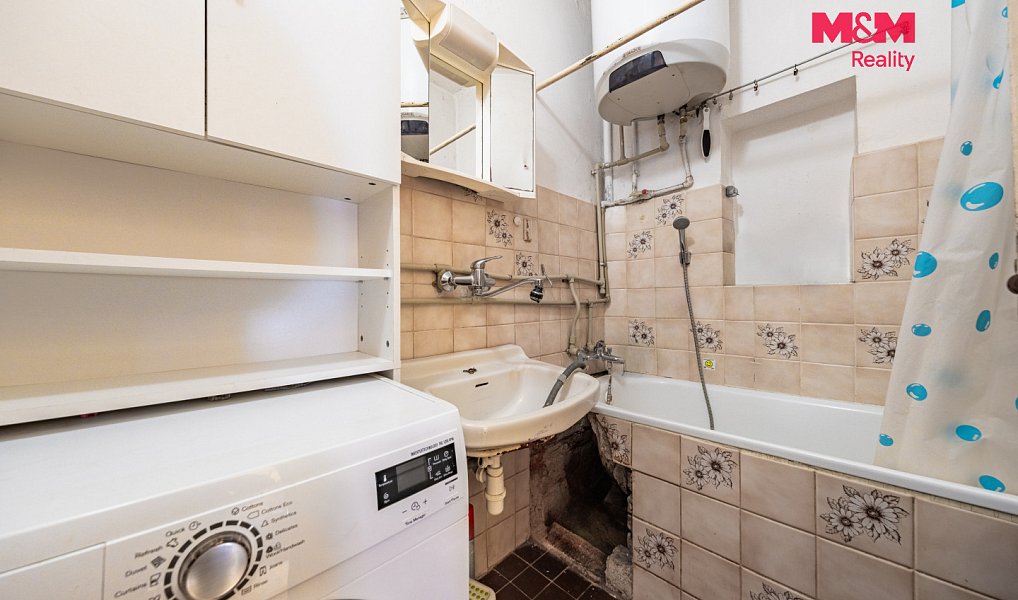 Prodej domu 131 m² s pozemkem 1 031 m², Měchenice – náhled fotky 12