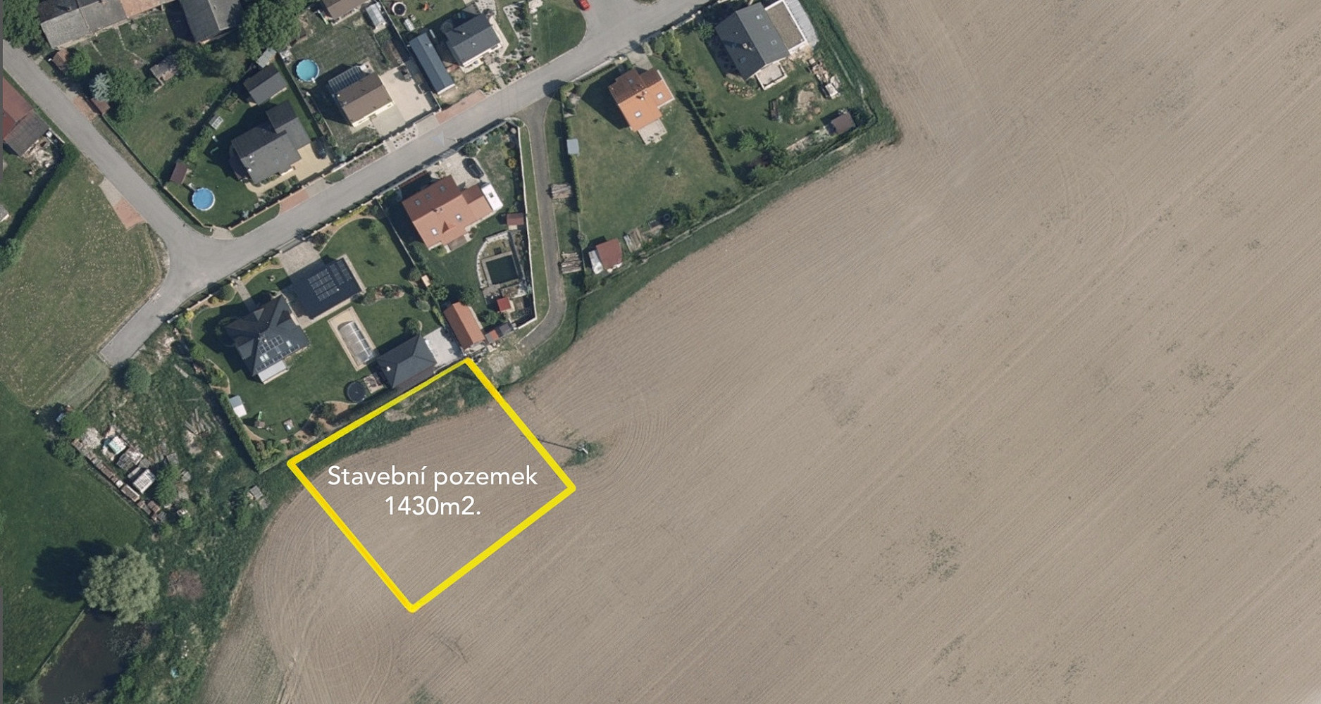 Prodej stavebního pozemku 1 430 m²