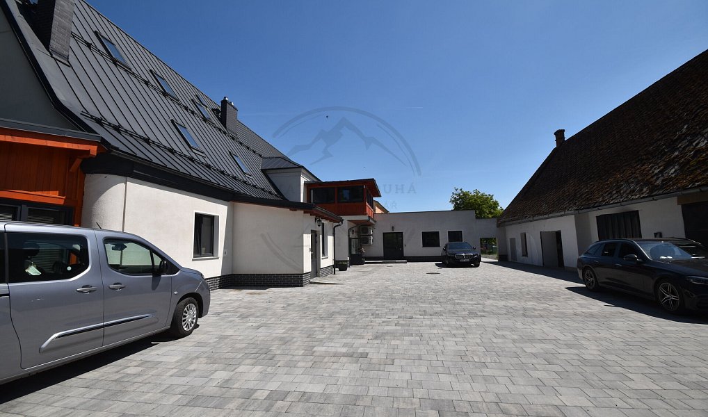 Prodej domu 417 m² s pozemkem 7 108 m², Mikulovice – náhled fotky 28