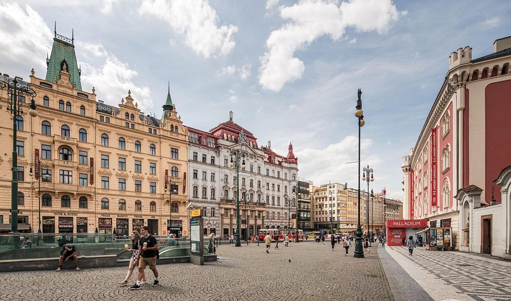 Pronájem bytu 3+kk 181 m², Praha – náhled fotky 17