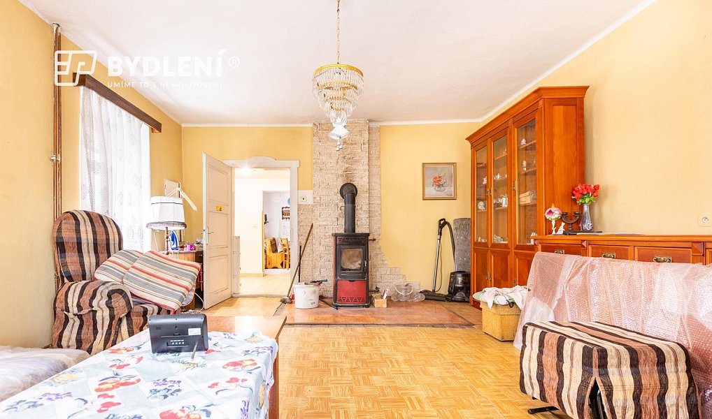 Prodej domu 150 m² s pozemkem 1 243 m², Velemín – náhled fotky 10
