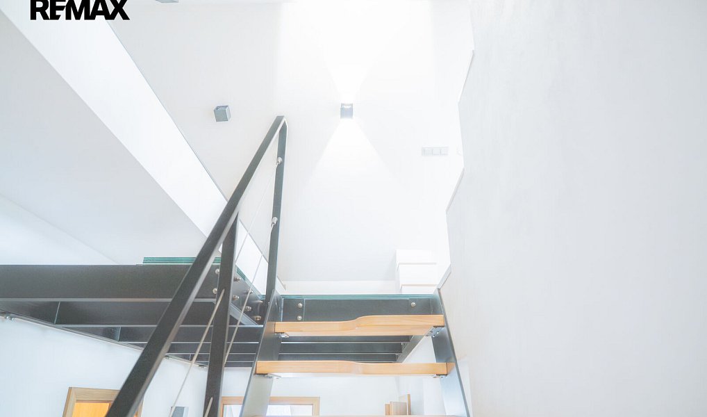Prodej bytu 4+1 130 m², Černilov – náhled fotky 30