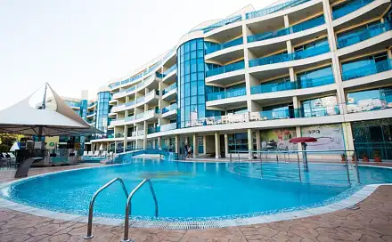 Prodej bytu 3+kk 84 m², Pomorie, Marina Holiday Club, Bulharsko