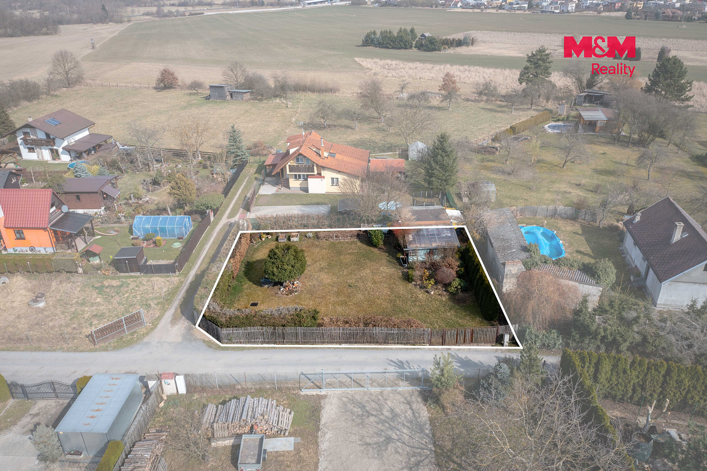 Prodej stavebního pozemku 619 m² – fotografie 2