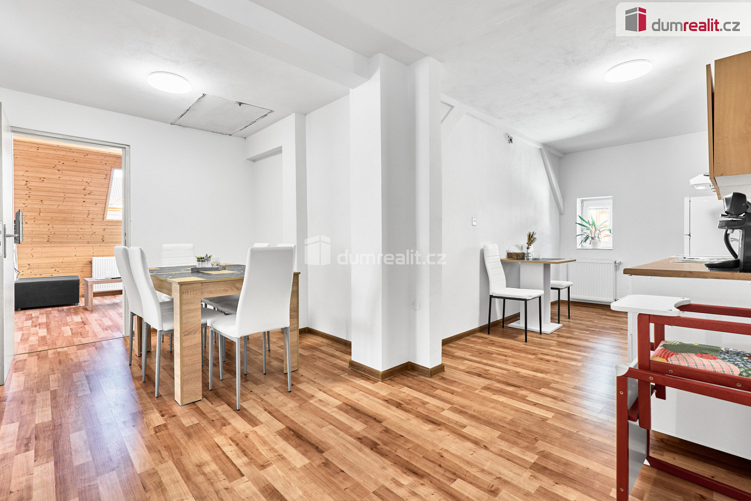Prodej domu 180 m² s pozemkem 517 m² — photo 4