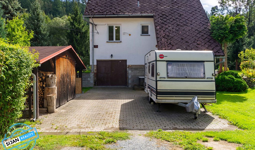 Prodej domu 150 m² s pozemkem 1 306 m², Holčovice – náhled fotky 43