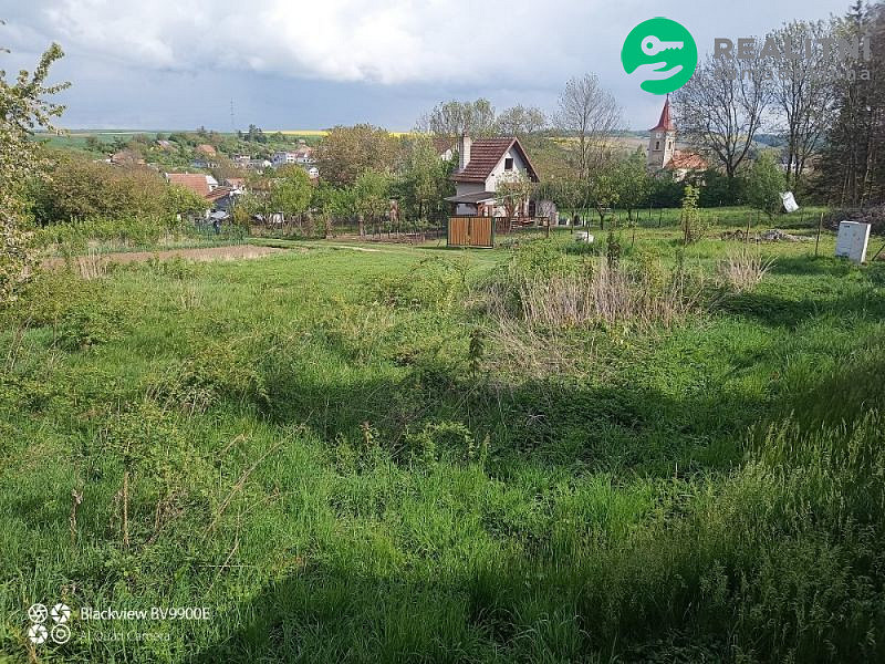 Prodej stavebního pozemku 549 m² – fotografie 3