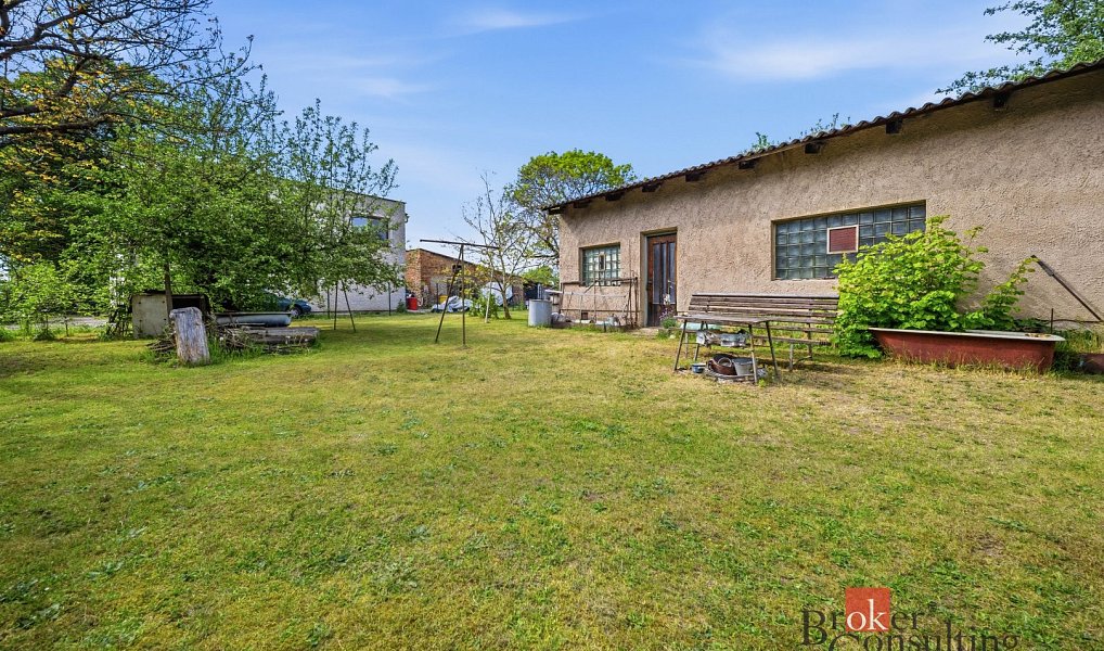 Prodej domu 150 m² s pozemkem 2 700 m², Třebechovice pod Orebem – náhled fotky 23