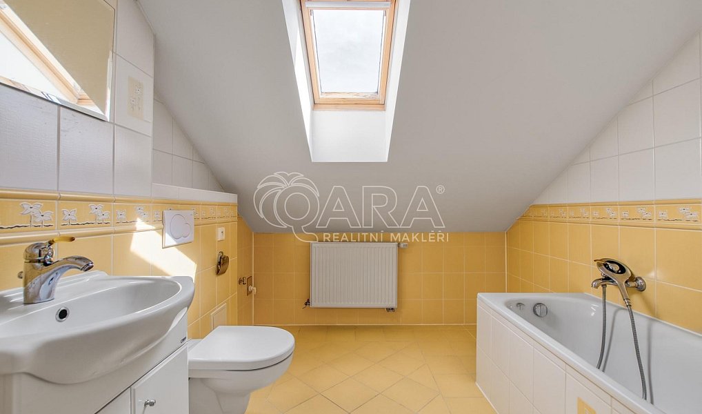 Prodej domu 150 m² s pozemkem 293 m², Nový Jičín – náhled fotky 4