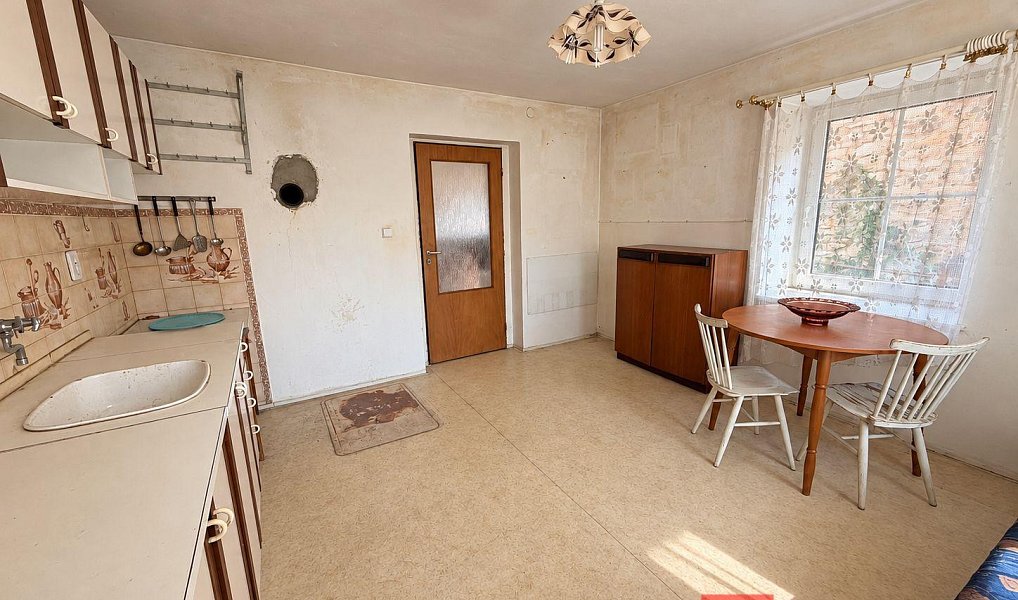 Prodej domu 138 m² s pozemkem 310 m², Ledčice – náhled fotky 10