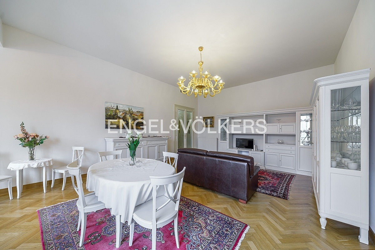 Pronájem bytu 3+kk 110 m² – fotografie 4