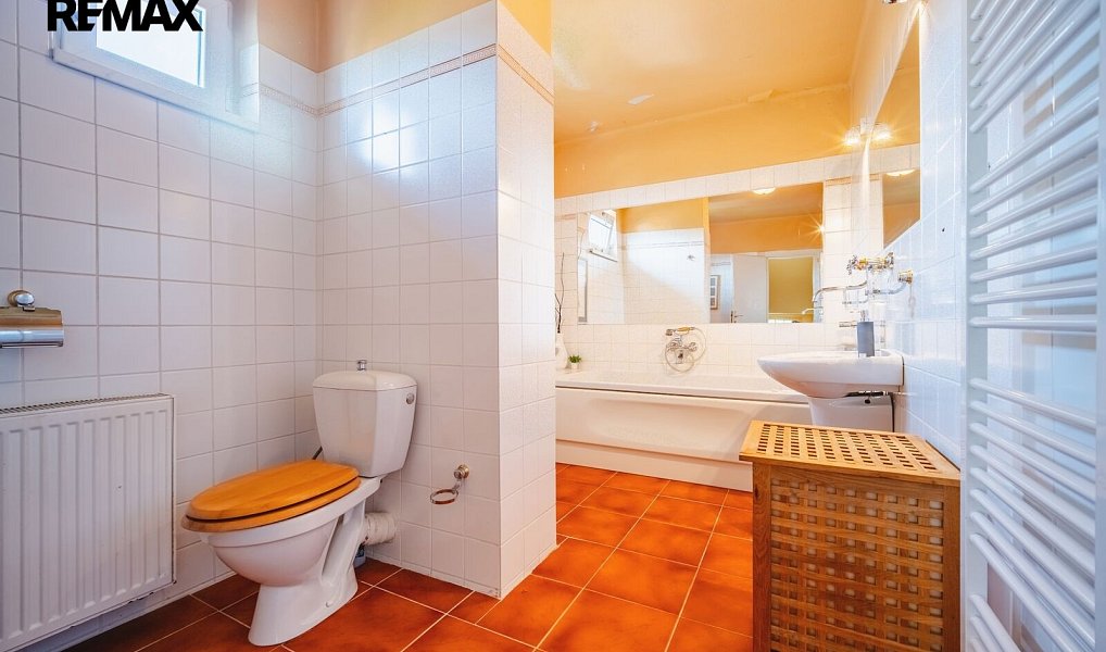 Prodej domu 412 m² s pozemkem 1 060 m², Doksy – náhled fotky 13