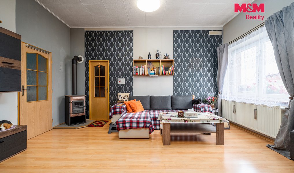 Prodej domu 596 m² s pozemkem 514 m², Osek – náhled fotky 5