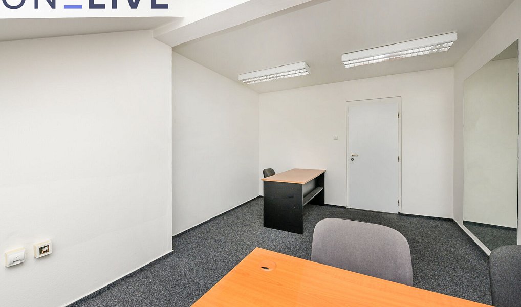 Pronájem kanceláře 22 m², Plzeň – náhled fotky 5