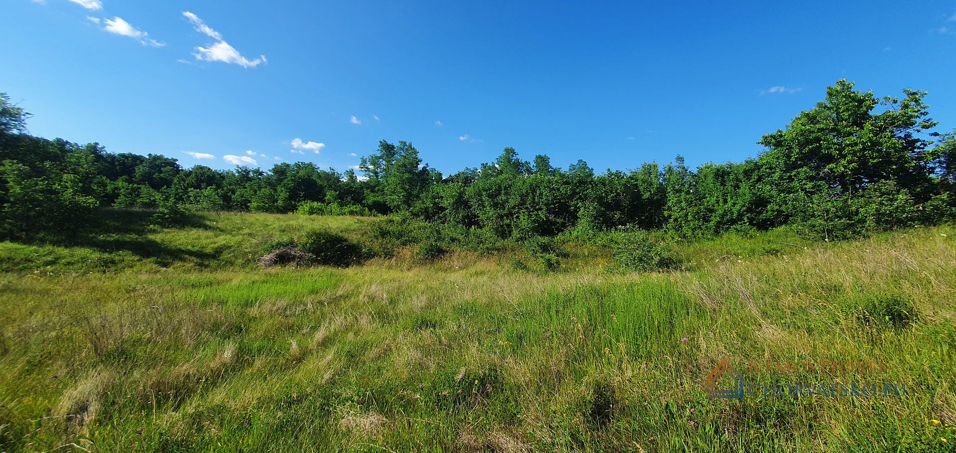Prodej stavebního pozemku 939 m² - Vista 3