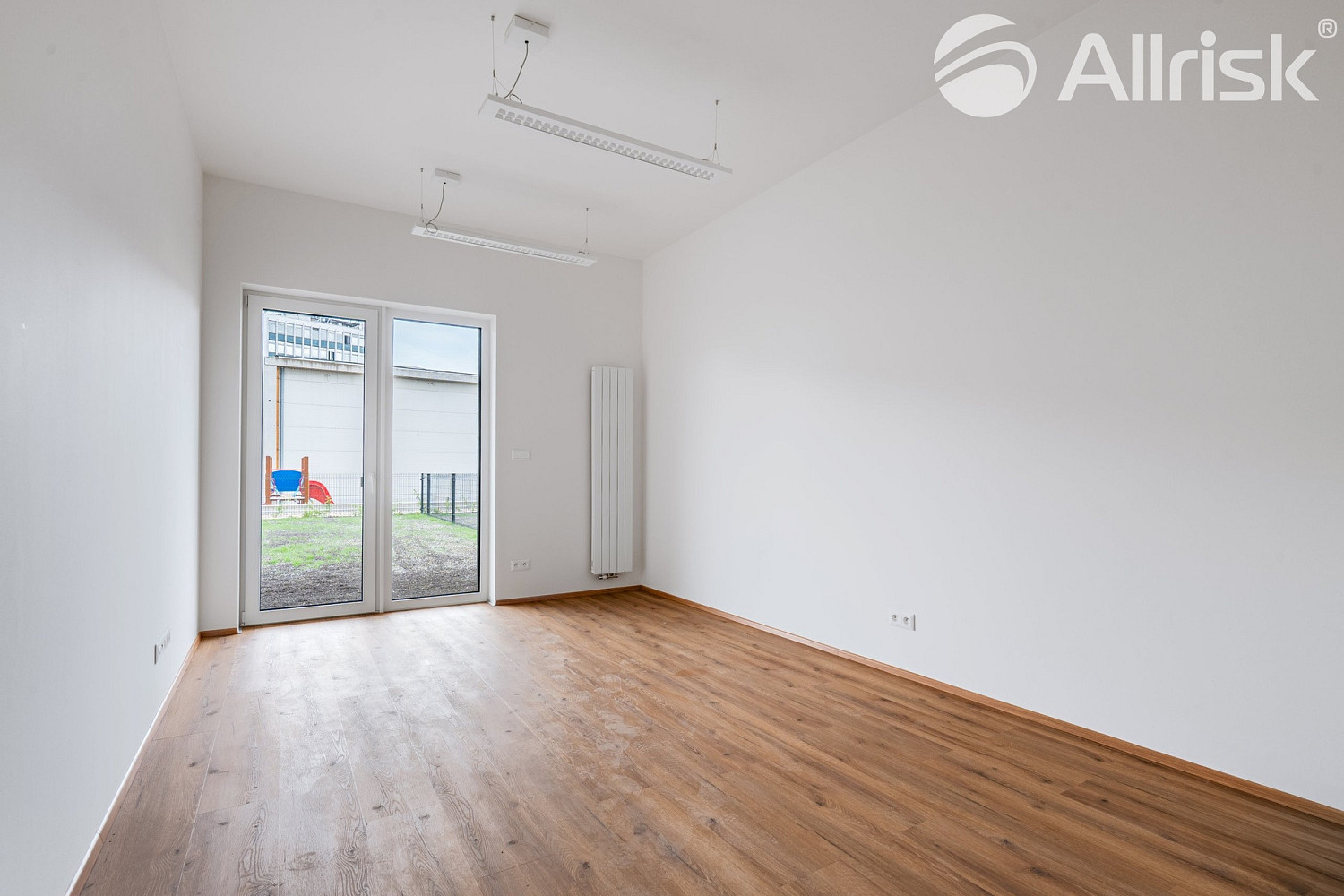 Pronájem bytu 1+kk 28 m²