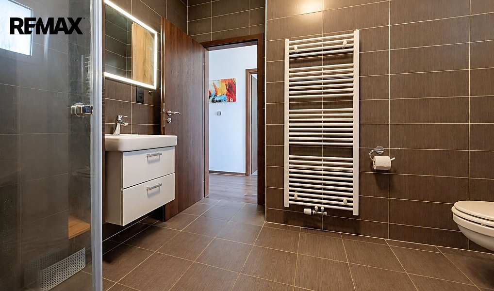 Prodej domu 92 m² s pozemkem 787 m², Tuhaň – náhled fotky 24