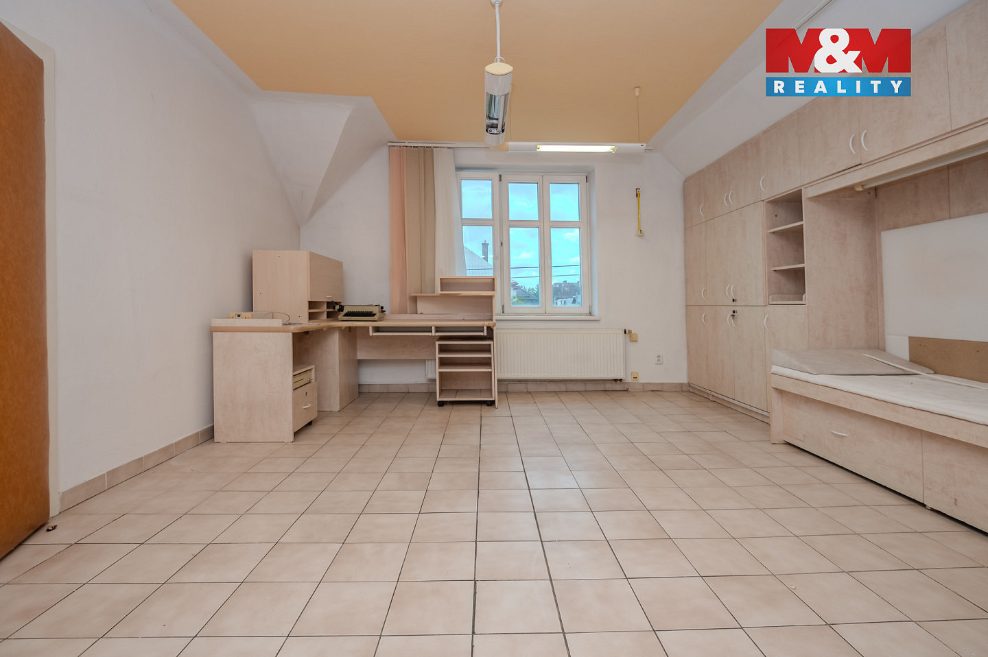 Prodej domu 202 m² s pozemkem 801 m² – pohled 6