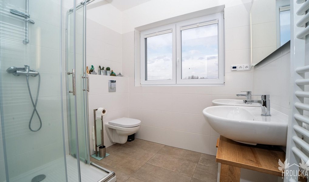 Prodej domu 96 m² s pozemkem 365 m², Frymburk – náhled fotky 30