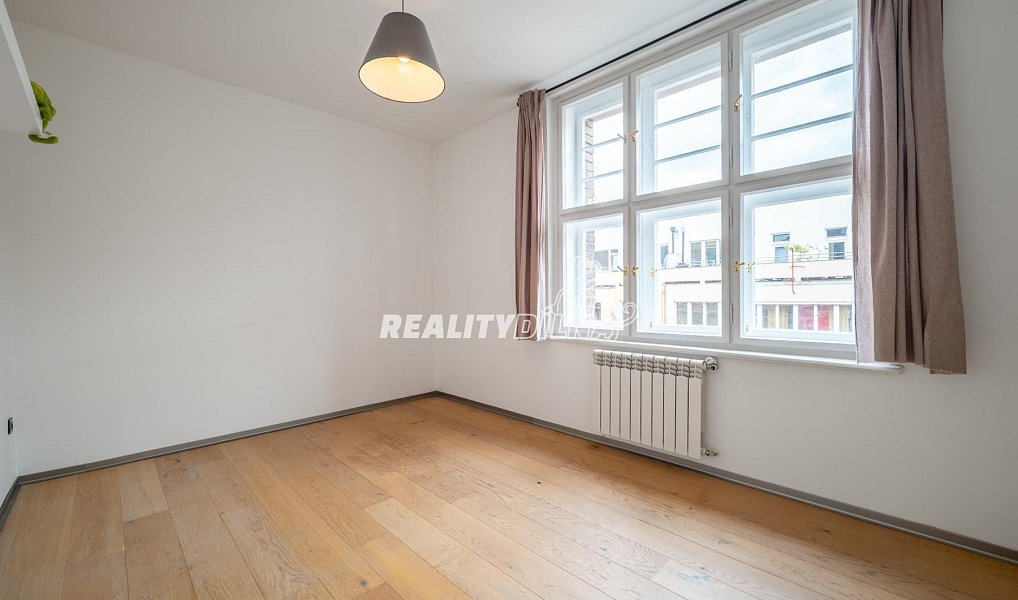 Prodej bytu 3+kk 99 m², Praha – náhled fotky 12