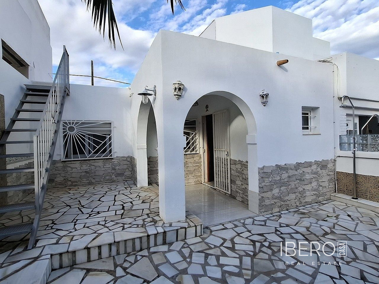 Prodej domu 66 m² s pozemkem 115 m²