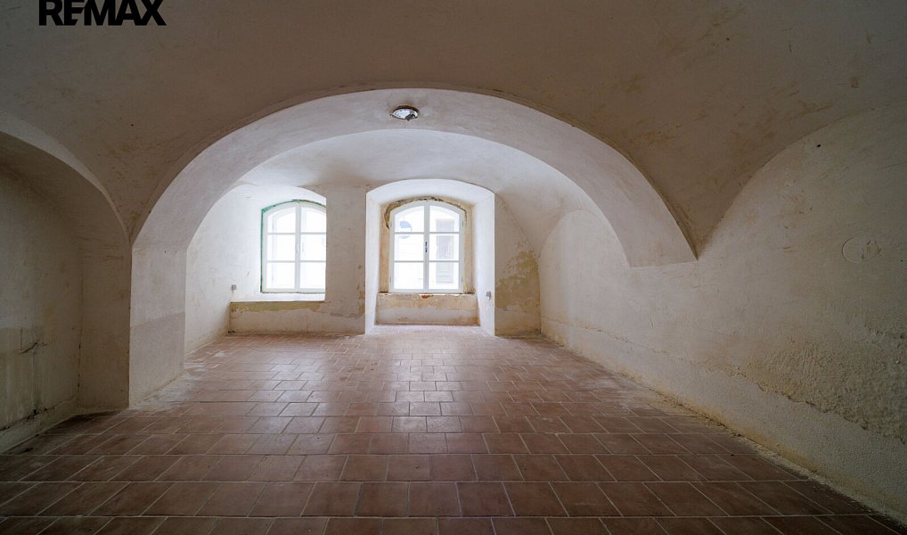 Prodej obchodních prostor 253 m², Cheb – náhled fotky 15