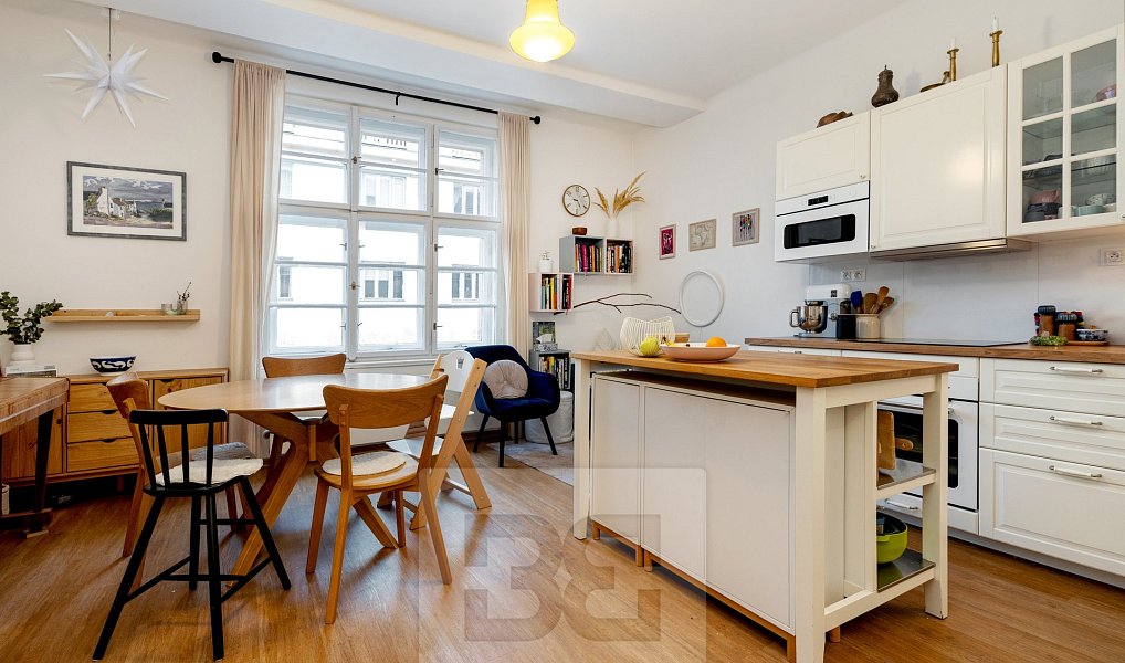 Prodej bytu 3+kk 97 m², Praha – náhled fotky 2
