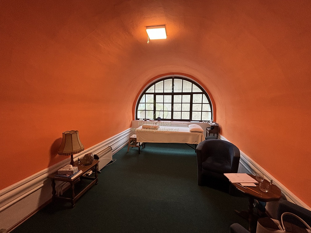 Pronájem skladovacích prostor 63 m²