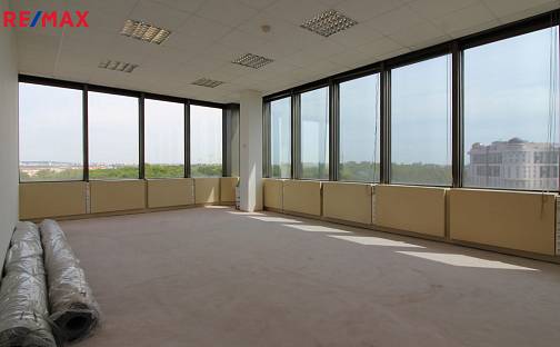 Pronájem kanceláře 42 m², Vinohradská, Praha 3 - Vinohrady