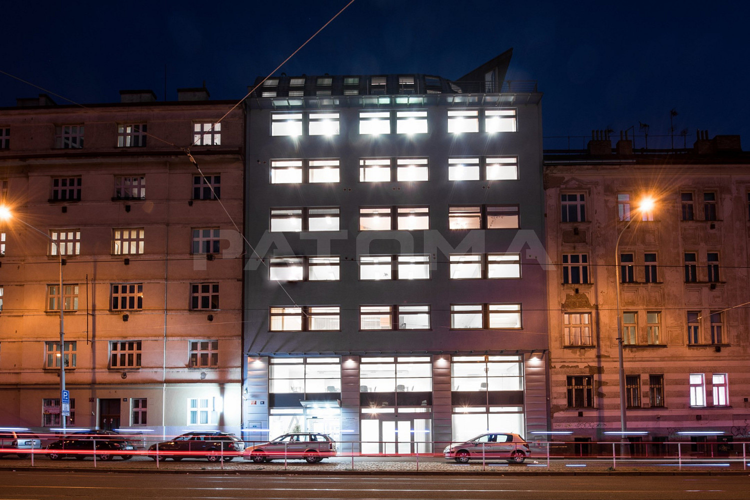 Pronájem kancelářských prostor 265 m² s terasou, Praze 8 - Libeň, ul. Na Žertvách