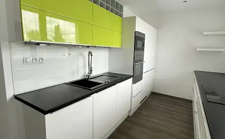 Pronájem bytu 4+kk 84 m²