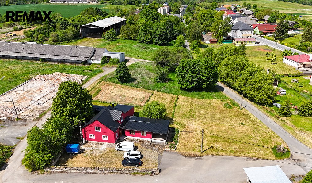 Prodej domu 350 m² s pozemkem 2 784 m², Hošťka – náhled fotky 3