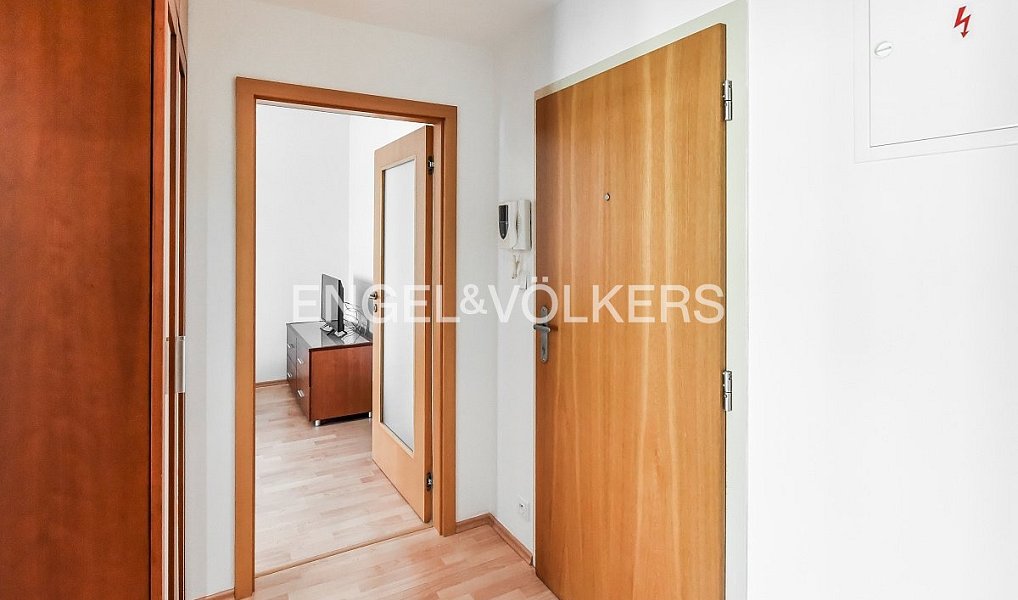 Pronájem bytu 2+kk 45 m², Praha – náhled fotky 5