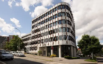 Pronájem kanceláře 423 m², Lomnického, Praha 4 - Nusle