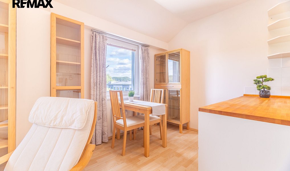 Prodej bytu 2+kk 43 m², Dobřichovice – náhled fotky 7