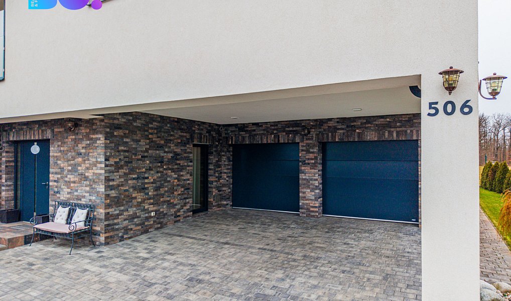 Prodej domu 543 m² s pozemkem 1 009 m², Stará Huť – náhled fotky 30