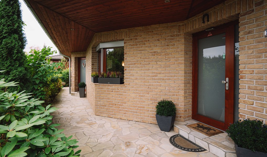 Prodej domu 200 m² s pozemkem 1 444 m², Ondřejov – náhled fotky 34