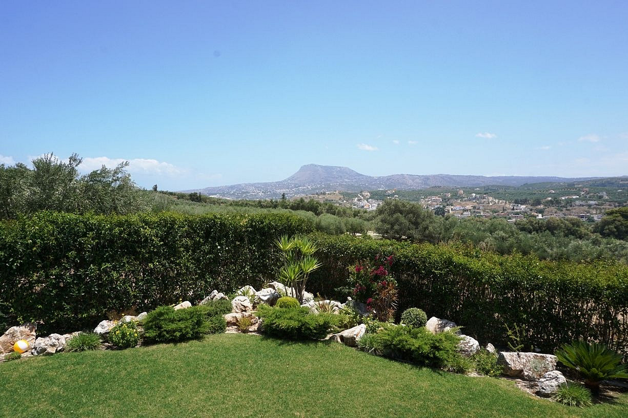 Prodej domu 180 m² s pozemkem 2 000 m² — photo 3