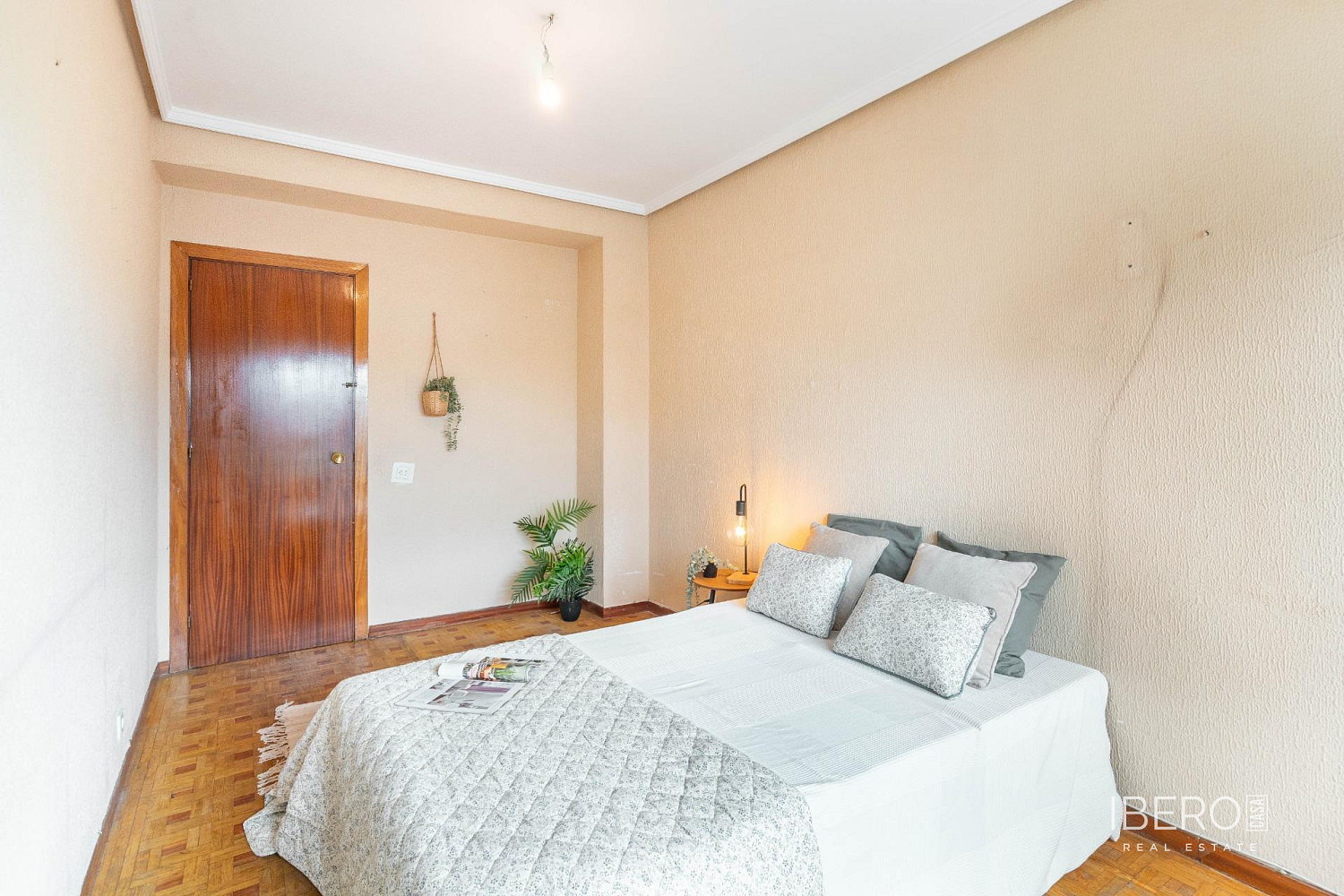 Pis 5+kk – Oviedo, Foncalada, Centro Norte - Més