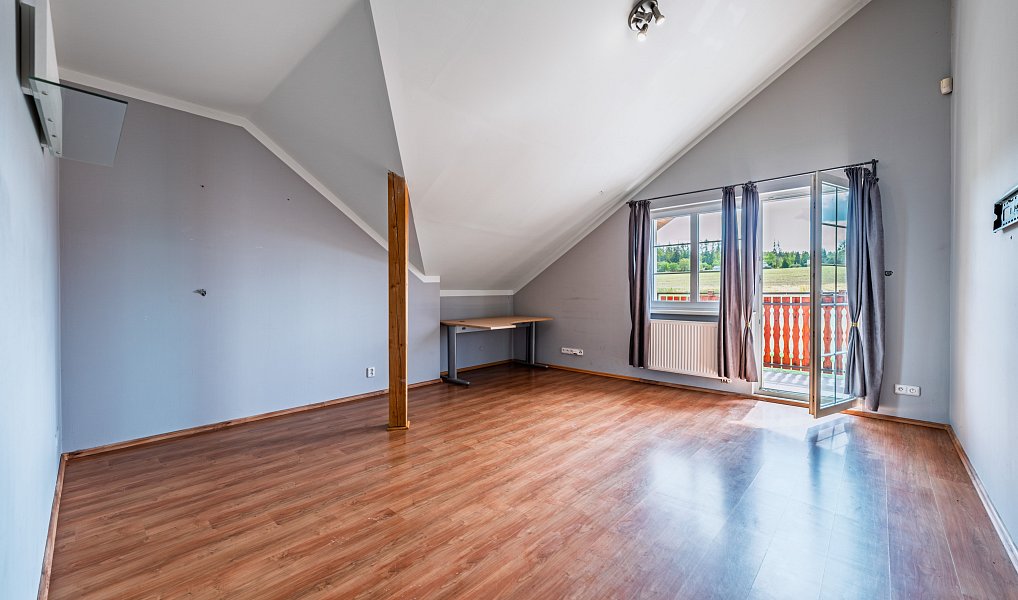Prodej domu 212 m² s pozemkem 475 m², Chocerady – náhled fotky 13