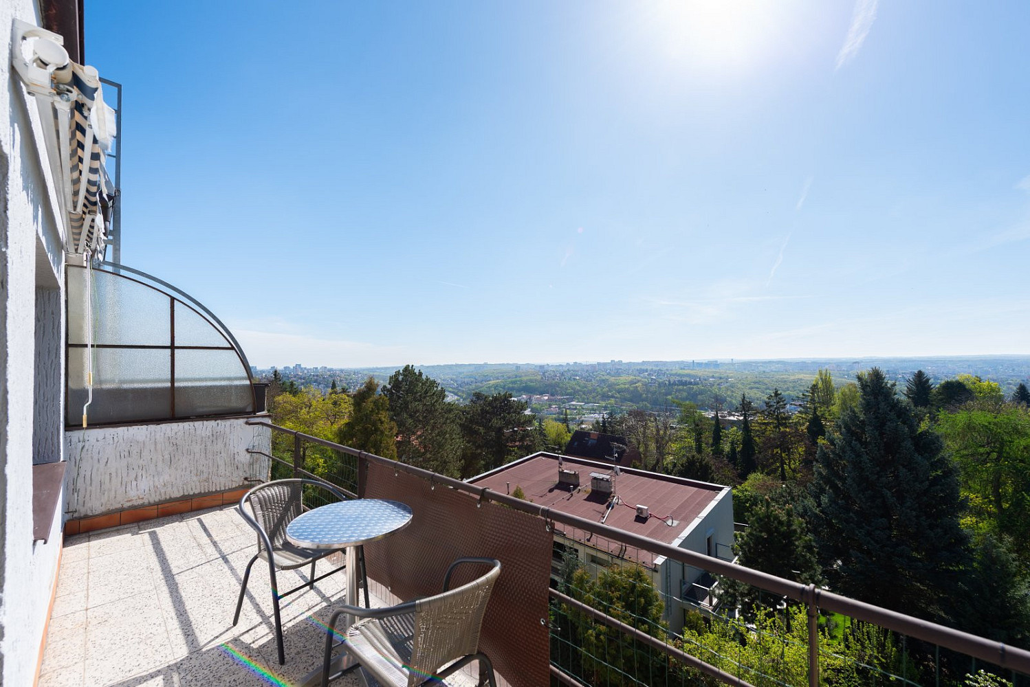 Prodej domu 200 m² s pozemkem 164 m² — photo 2