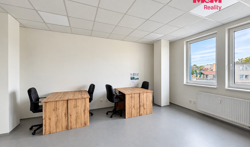 Pronájem kanceláře 72 m², Přeštice – náhled fotky 3