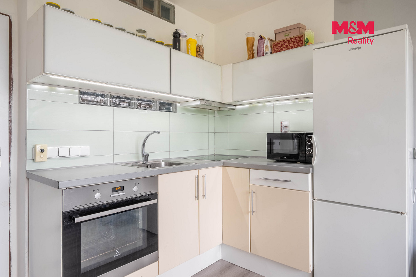 Pronájem bytu 1+kk 21 m² — photo 3