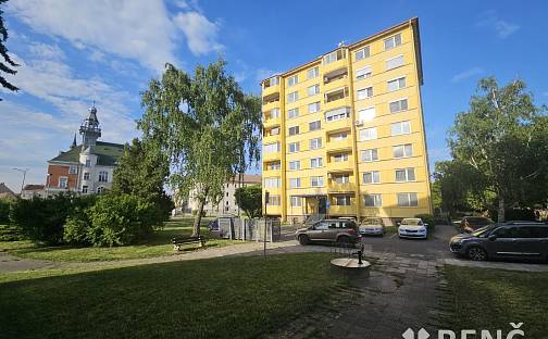Prodej bytu 3+1 69 m², nám. Osvobození, Hodonín