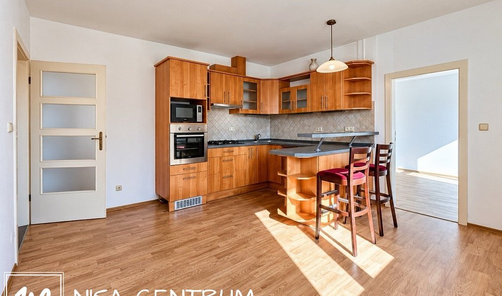 Pronájem bytu 1+1 50 m², Jilemnice – náhled fotky 2