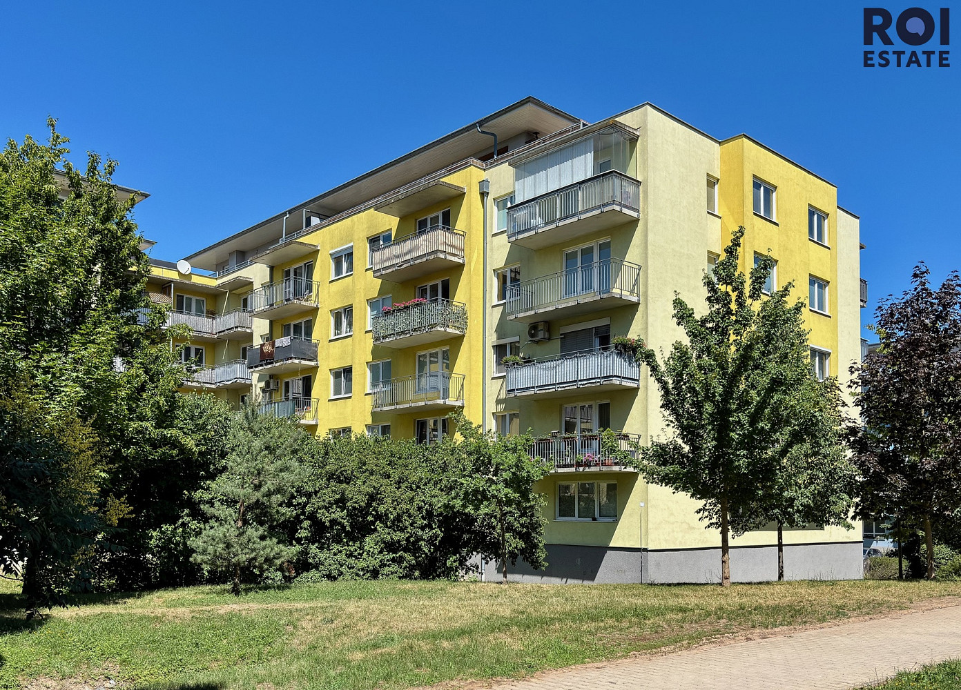 Pronájem bytu 3+kk 63 m² — photo 2